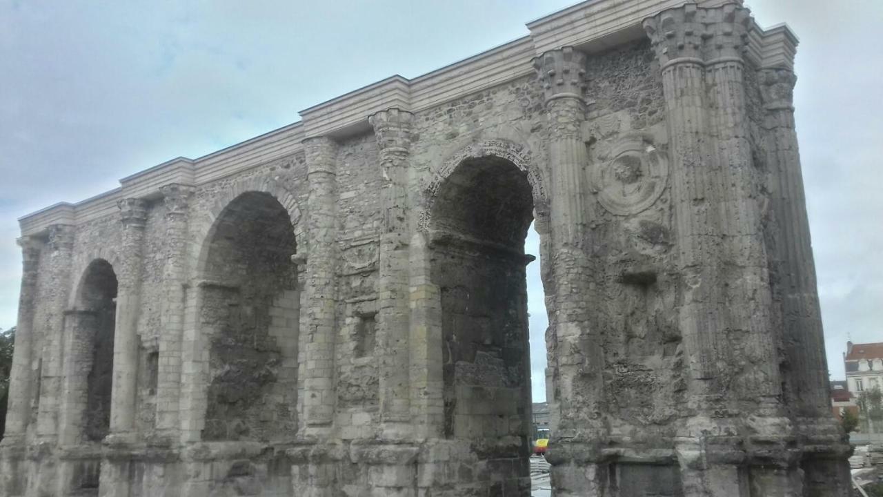 Reims La Romaine エクステリア 写真
